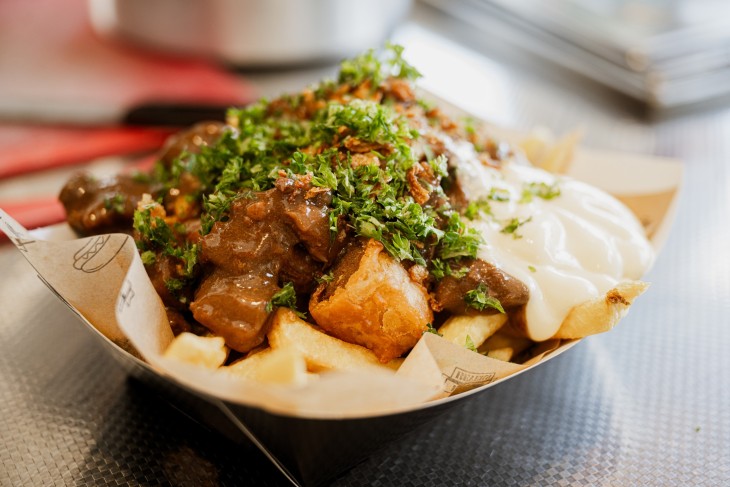 In beeld: kleurrijke gerechten, F&B in het zwart